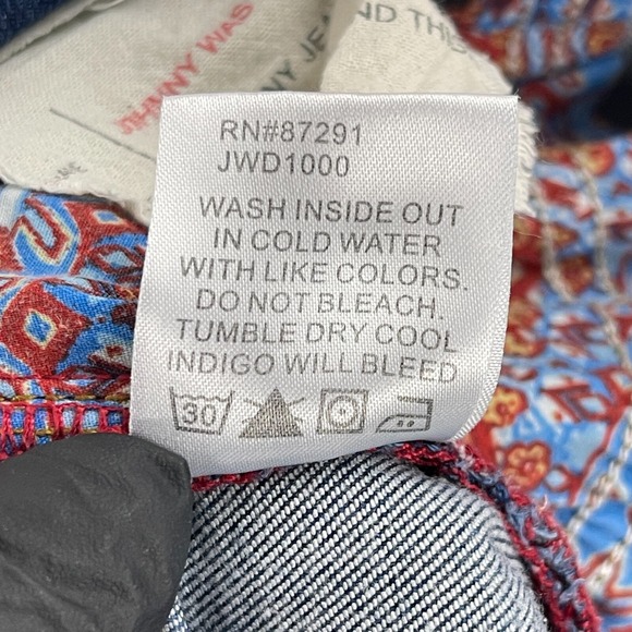 Johnny Was Jeans Womens Size 31 Blue Denim Skinny Leg Mid-Rise Stretch Casual‎ - Picture 16 of 16